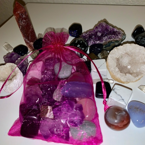 Crystal Mystery Bag Bundle Gift Set Random Crystal - Picture 4 of 4